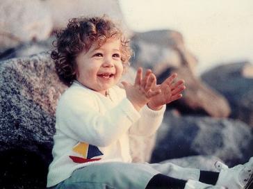 Kid Clapping